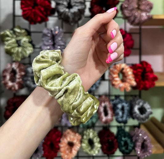 Green Velvet Handmade Scrunchie / Medium