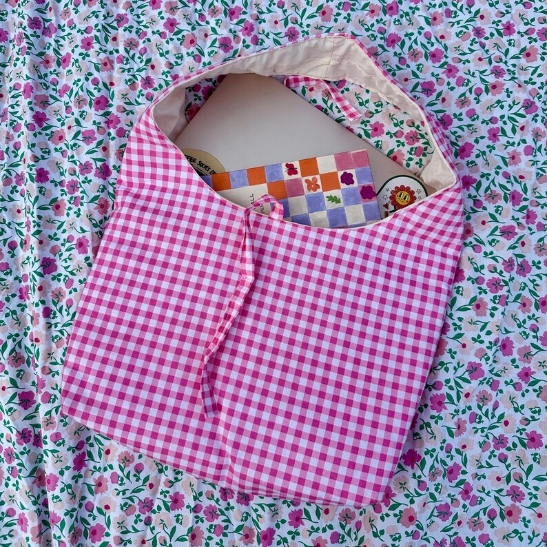 Pink Gingham Bow Shoulder Bag with Pocket and Key Clasp