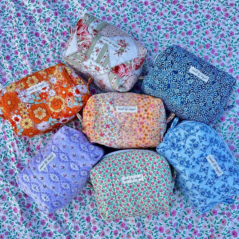 Boxy Carry All Zipper Pouch - elegant floral purple - large